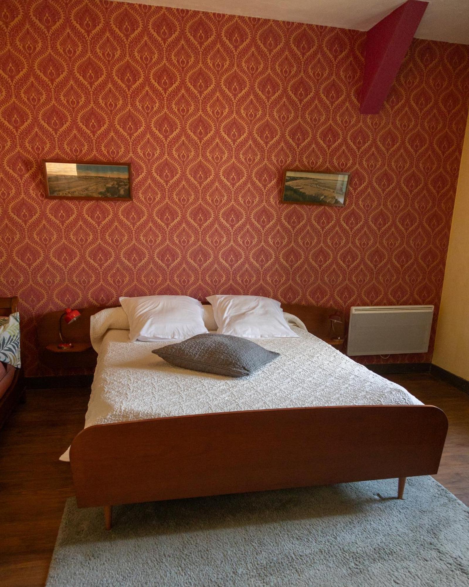 Le Domaine Du Meunier Hotel Mortagne-sur-Gironde ภายนอก รูปภาพ