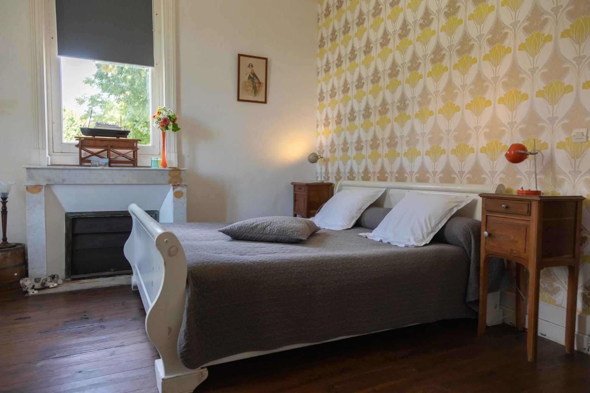 Le Domaine Du Meunier Hotel Mortagne-sur-Gironde ภายนอก รูปภาพ